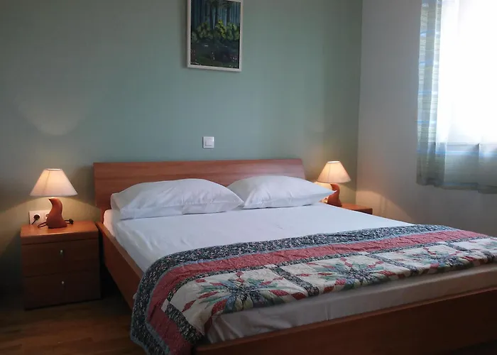 Apartments Cirjak