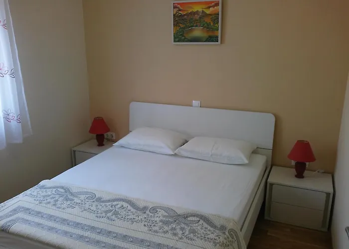 Apartments Cirjak