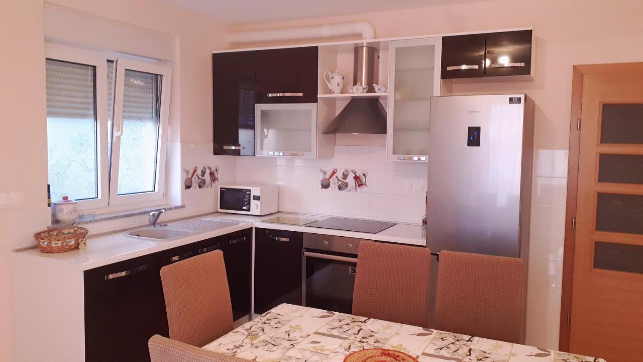 Cirjak Apartment